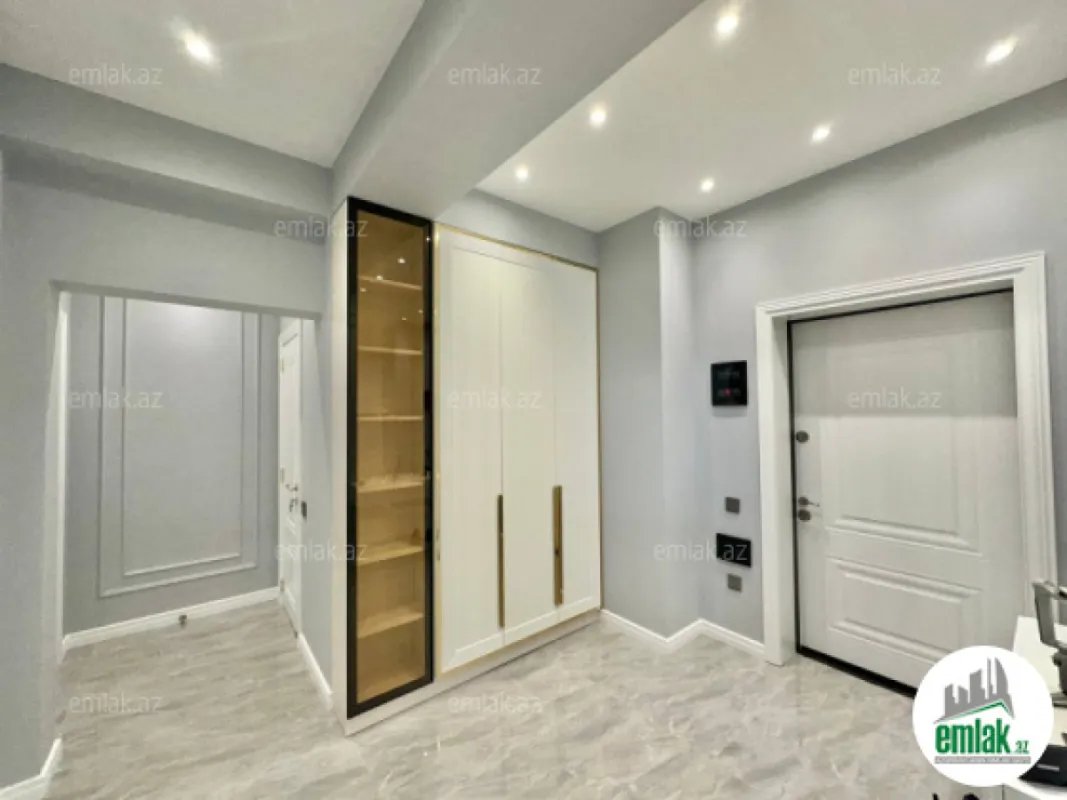 Satılır 3 otaqlı yeni tikili 96 m²