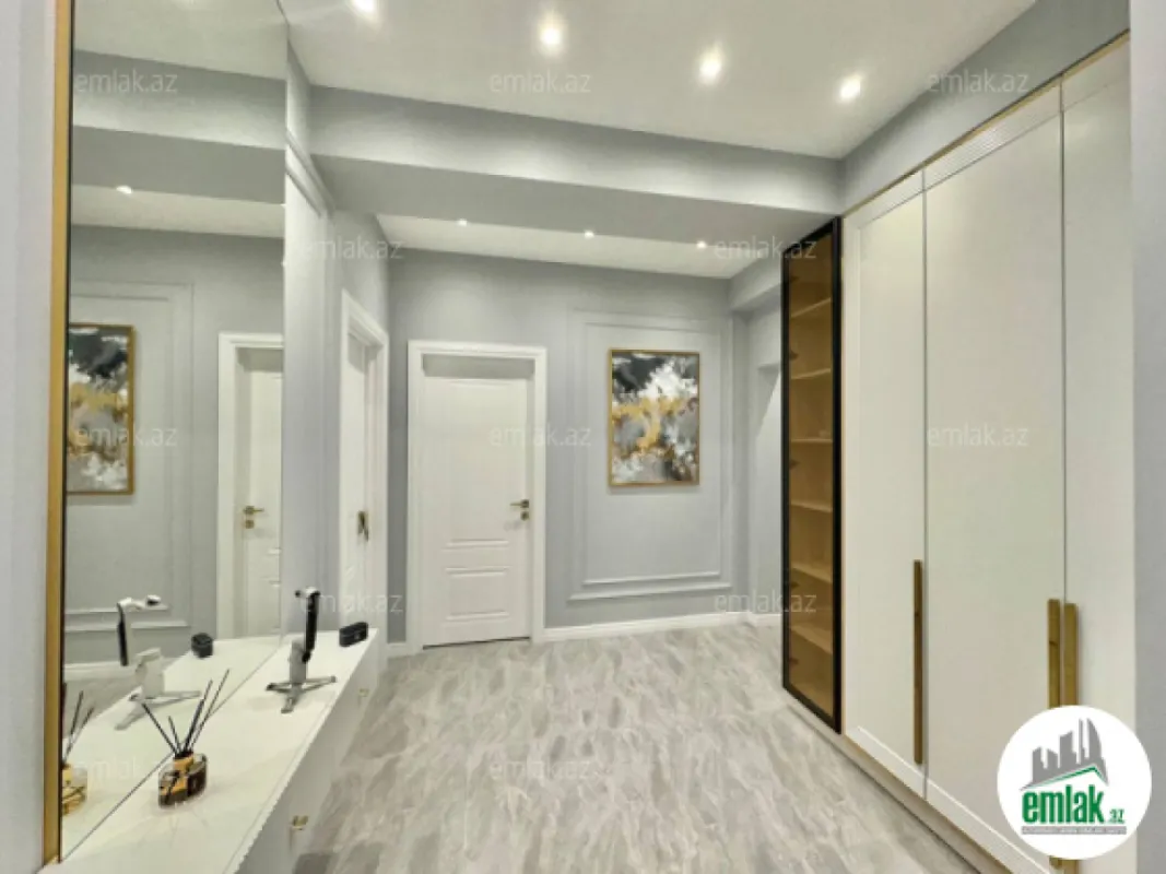 Satılır 3 otaqlı yeni tikili 96 m²
