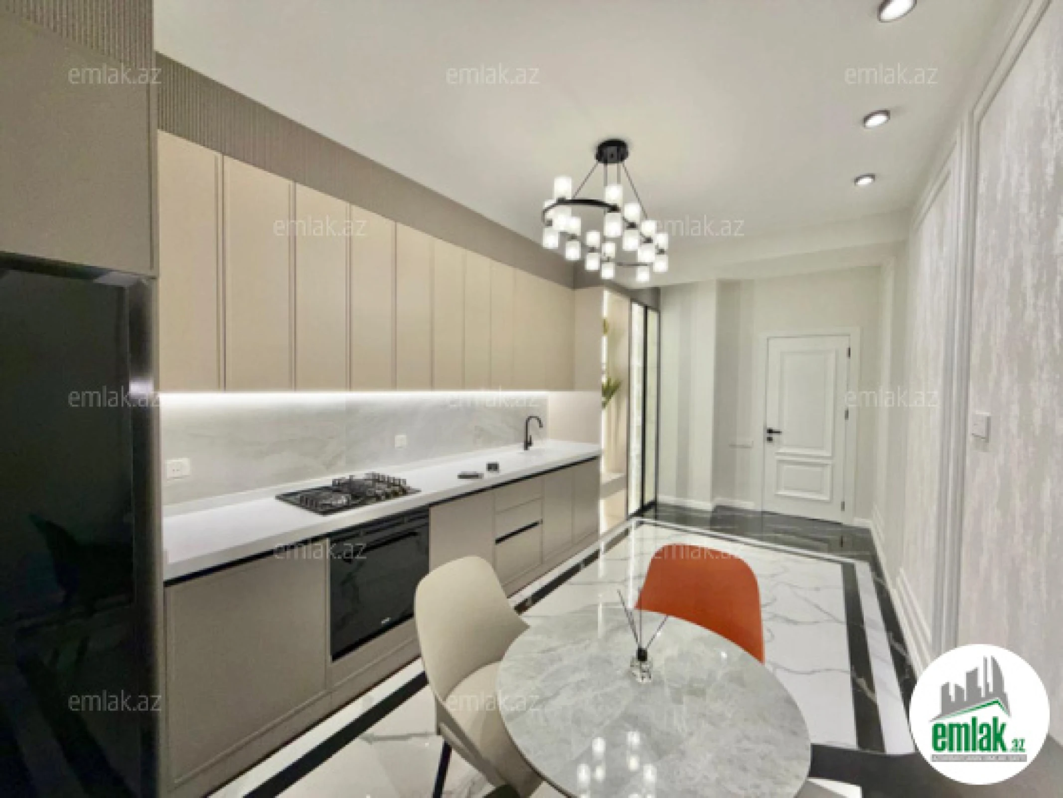 Satılır 3 otaqlı yeni tikili 116 m²