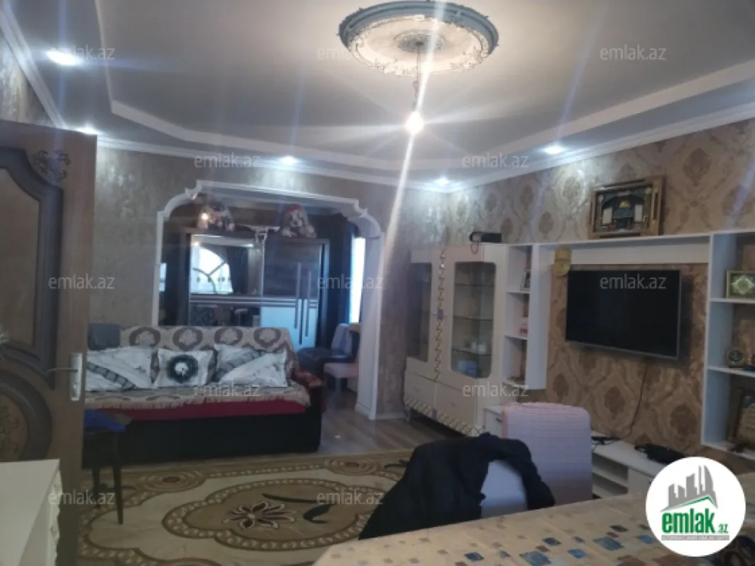 Satılır 6 otaqlı həyət evi 150 m²