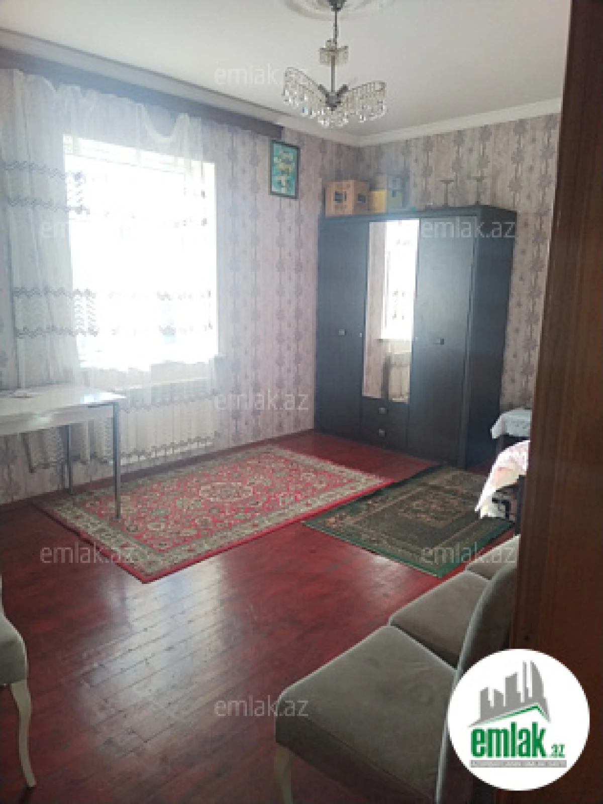Satılır 6 otaqlı həyət evi 150 m²
