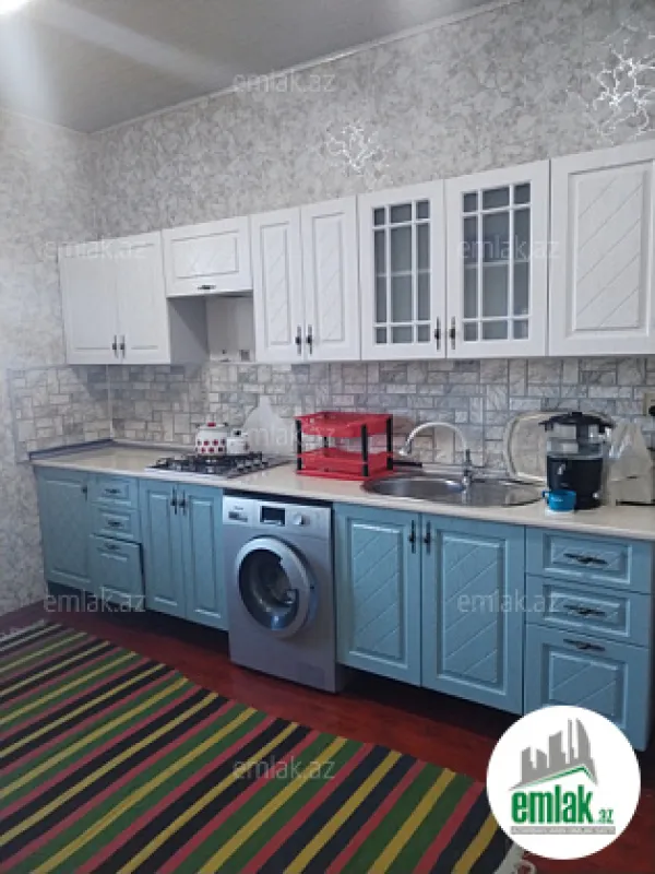 Satılır 6 otaqlı həyət evi 150 m²