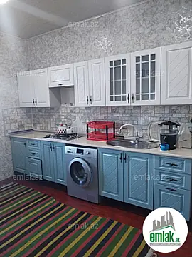 Satılır 6 otaqlı həyət evi 150 m²