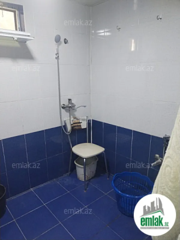 Satılır 6 otaqlı həyət evi 150 m²