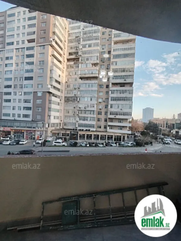Satılır 2 otaqlı yeni tikili 68 m²