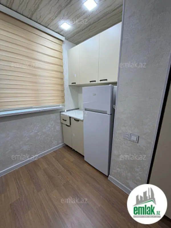 Satılır 1 otaqlı köhnə tikili 35 m²
