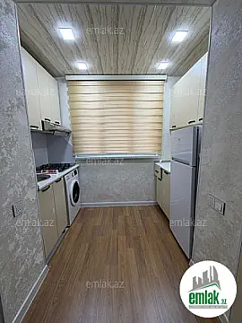 Satılır 1 otaqlı köhnə tikili 35 m²