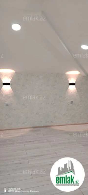 Satılır 3 otaqlı yeni tikili 76 m²
