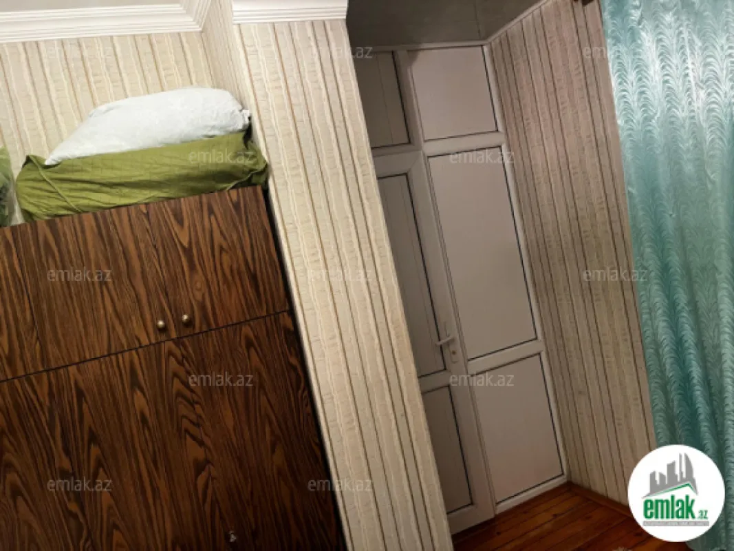 Satılır 3 otaqlı köhnə tikili 60 m²