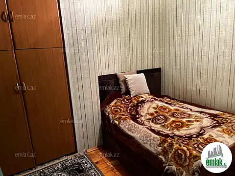 Satılır 3 otaqlı köhnə tikili 60 m²