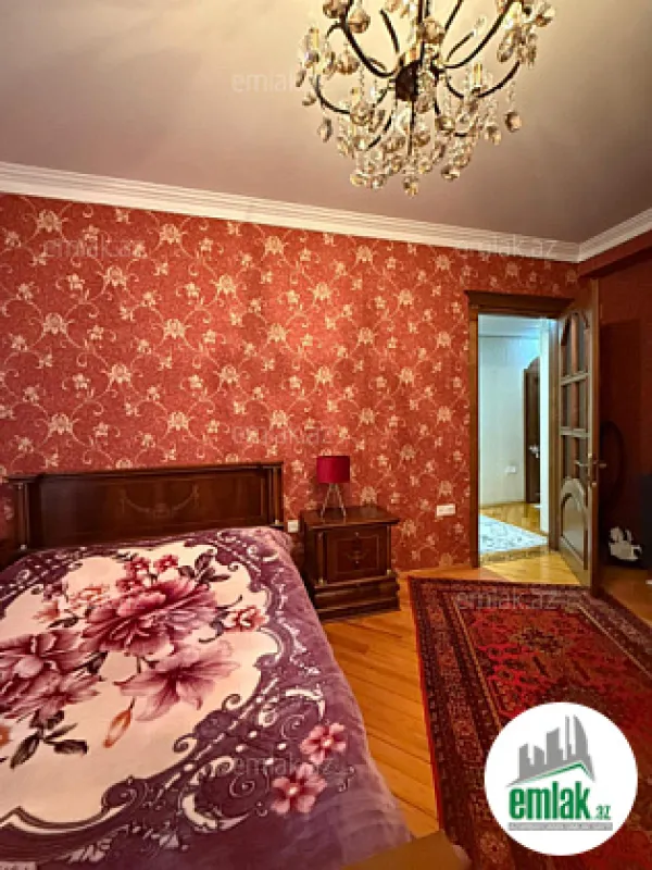 Satılır 3 otaqlı yeni tikili 100 m²