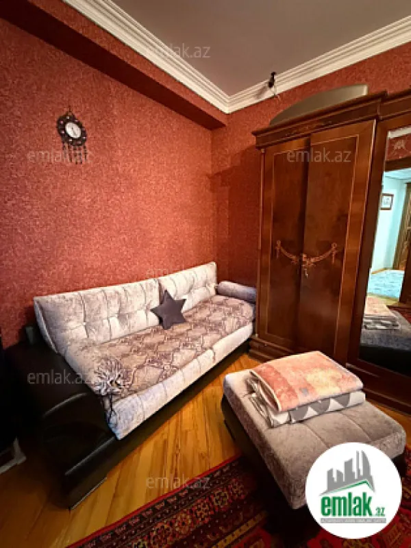 Satılır 3 otaqlı yeni tikili 100 m²