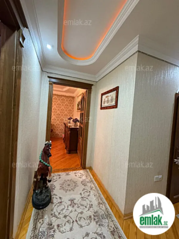 Satılır 3 otaqlı yeni tikili 100 m²