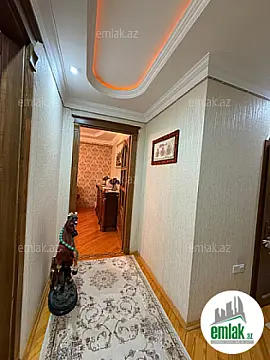 Satılır 3 otaqlı yeni tikili 100 m²