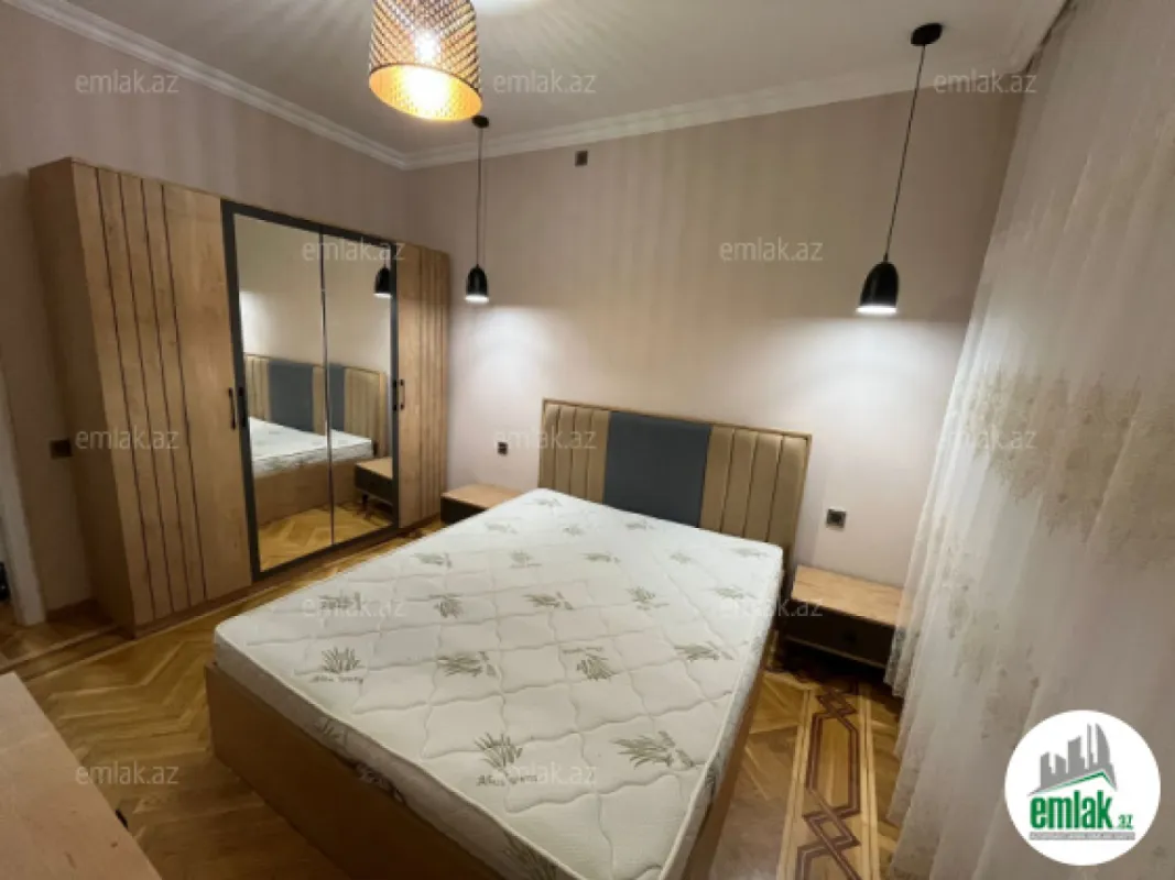 Satılır 3 otaqlı köhnə tikili 70 m²