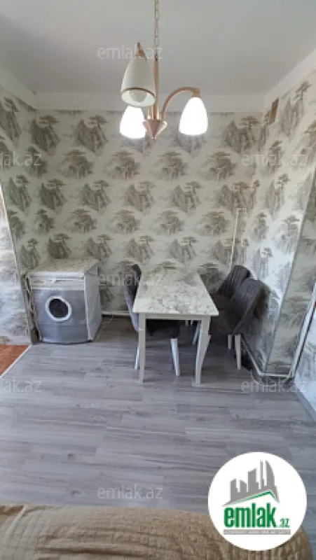 Satılır 2 otaqlı köhnə tikili 65 m²