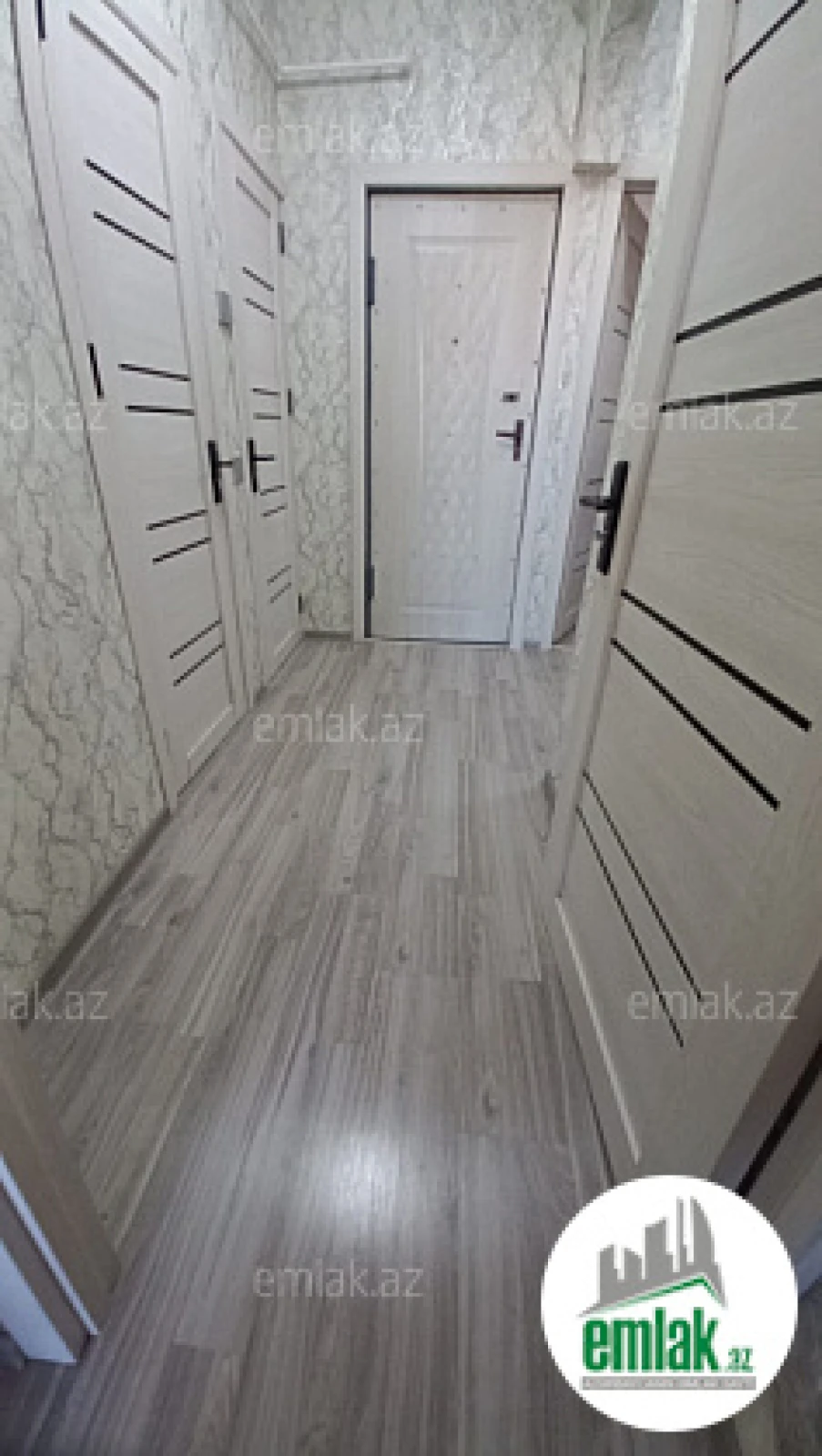 Satılır 2 otaqlı köhnə tikili 65 m²