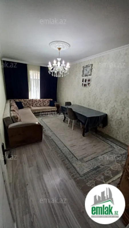 Satılır 2 otaqlı köhnə tikili 65 m²
