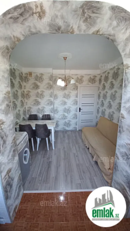 Satılır 2 otaqlı köhnə tikili 65 m²