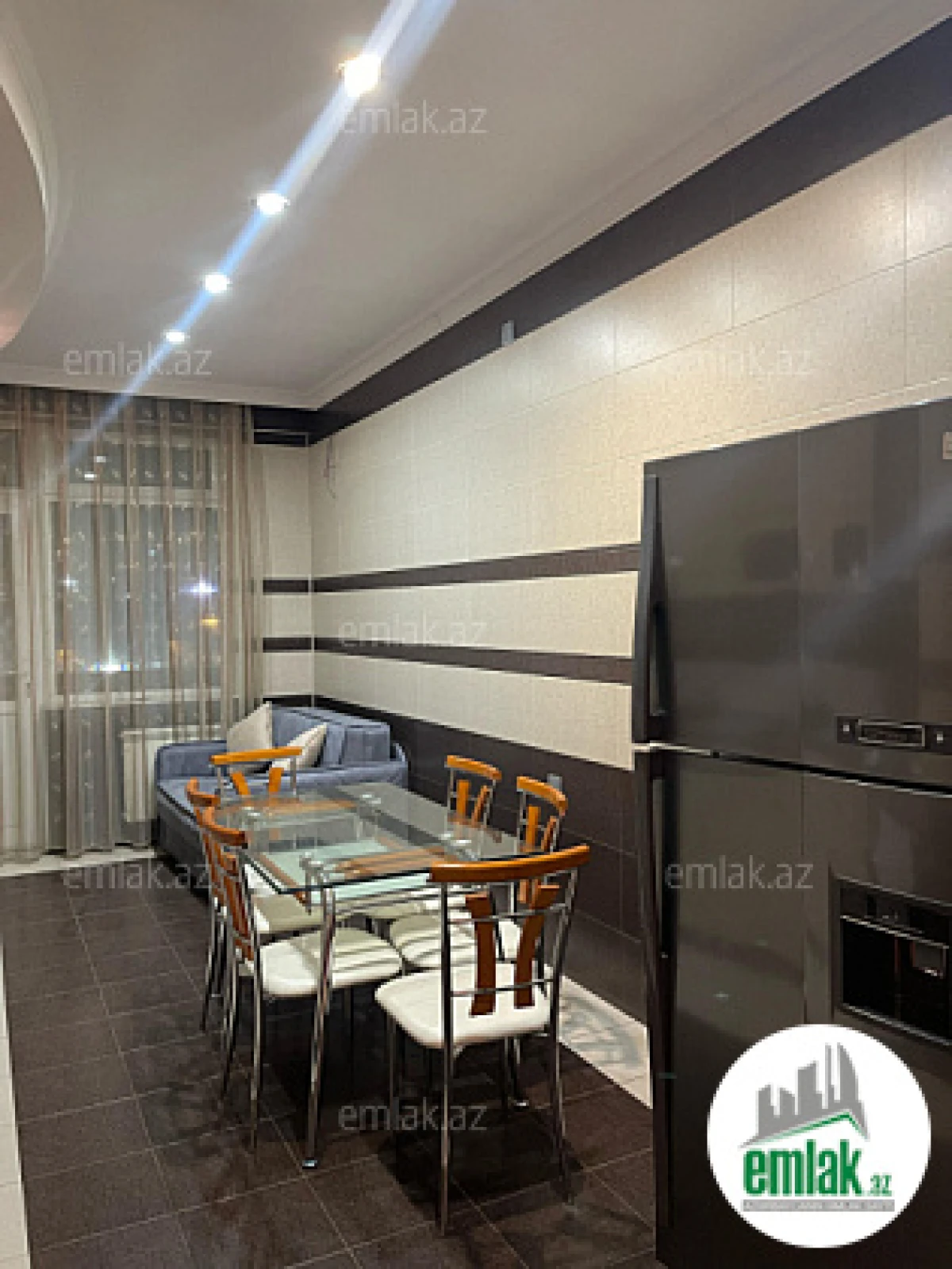 Satılır 2 otaqlı yeni tikili 100 m²