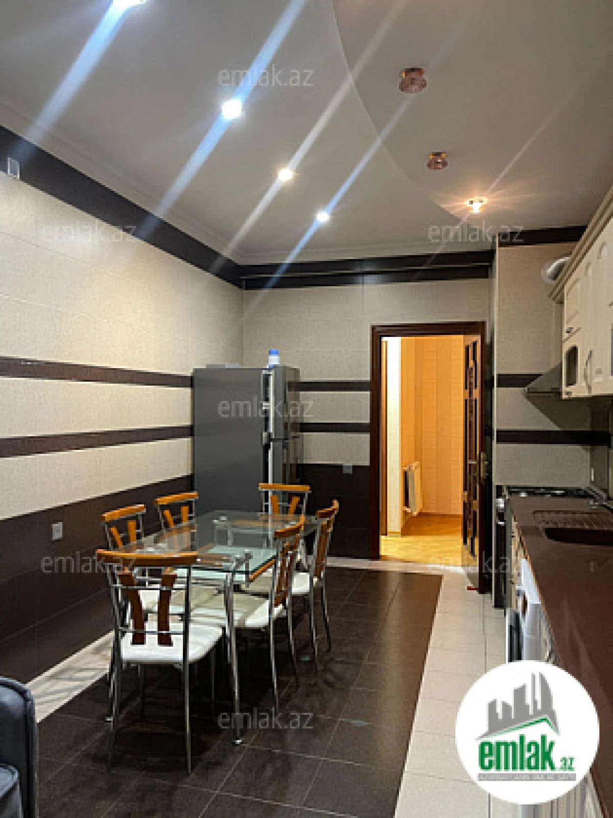 Satılır 2 otaqlı yeni tikili 100 m²