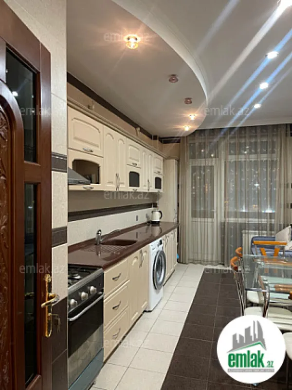 Satılır 2 otaqlı yeni tikili 100 m²