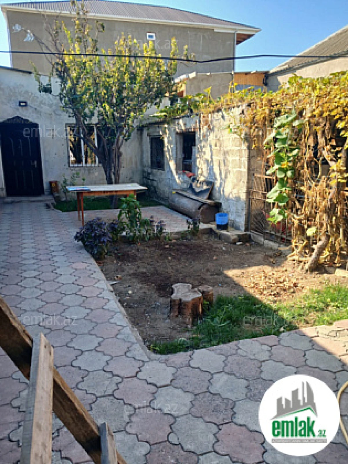 Satılır 5 otaqlı həyət evi 90 m²