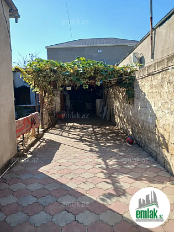Satılır 5 otaqlı həyət evi 90 m²