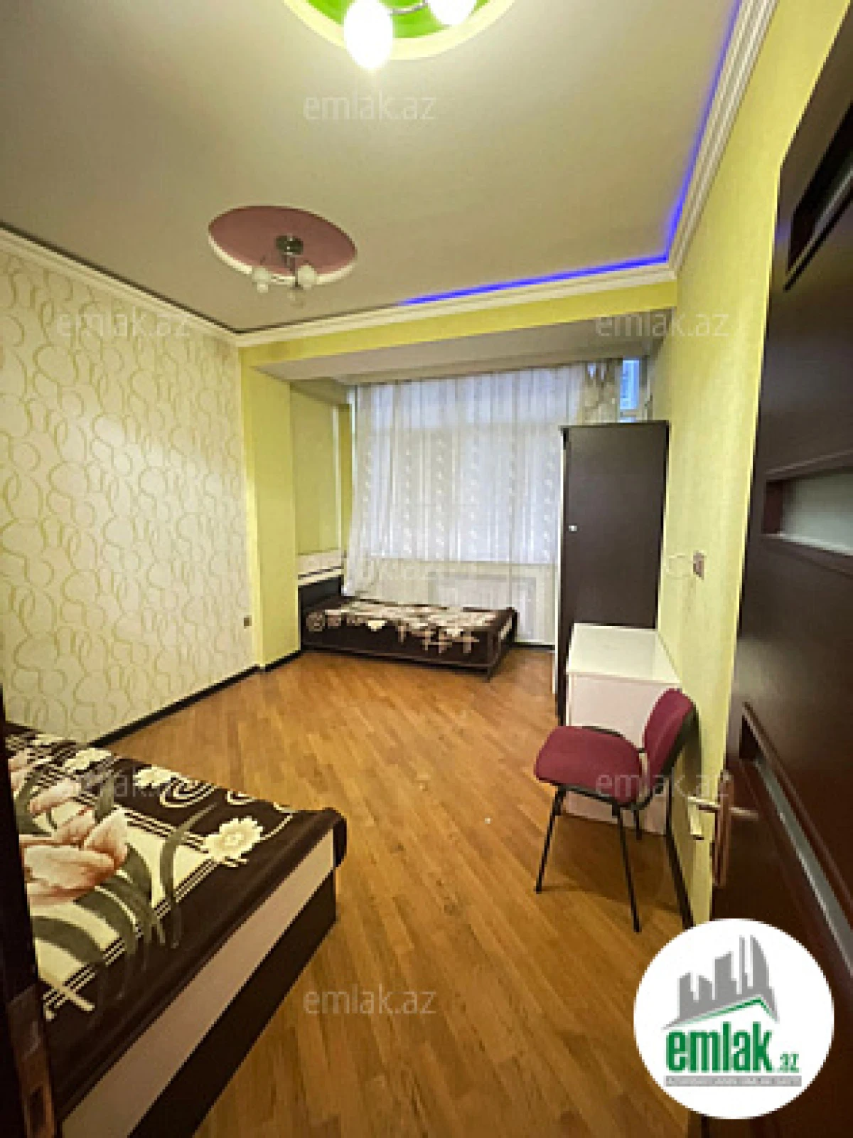 Satılır 3 otaqlı yeni tikili 82 m²