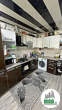 Satılır 2 otaqlı köhnə tikili 55 m²