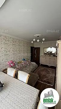 Satılır 2 otaqlı köhnə tikili 55 m²