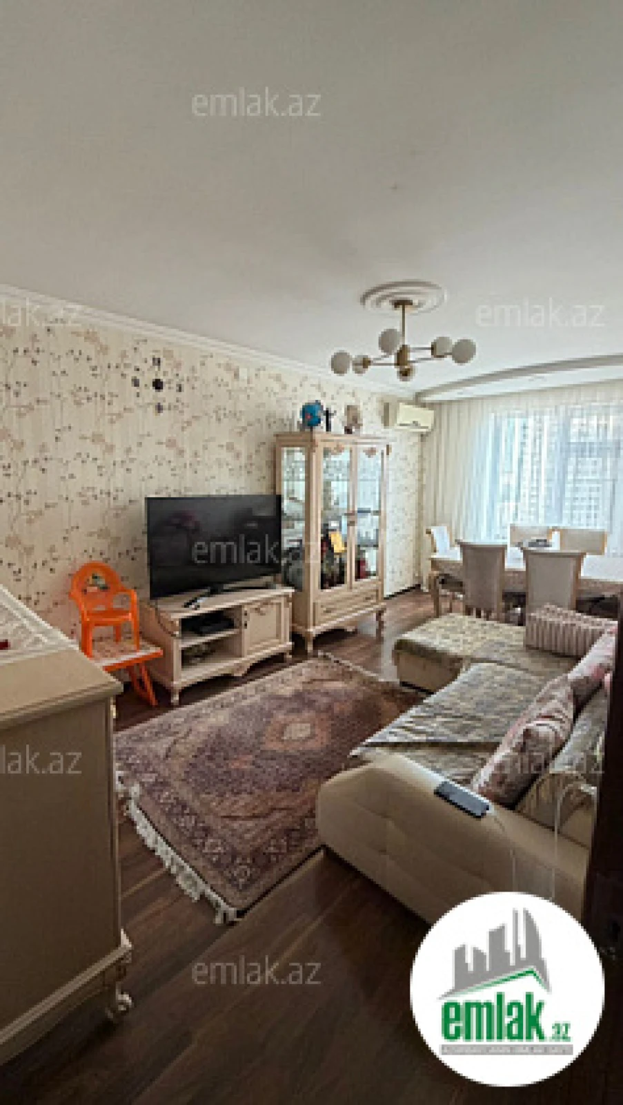 Satılır 2 otaqlı köhnə tikili 55 m²