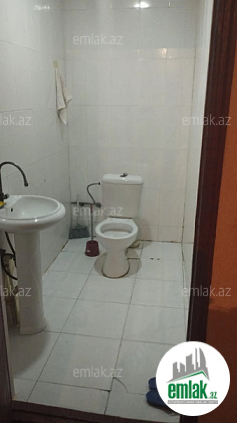 Satılır 2 otaqlı köhnə tikili 86 m²