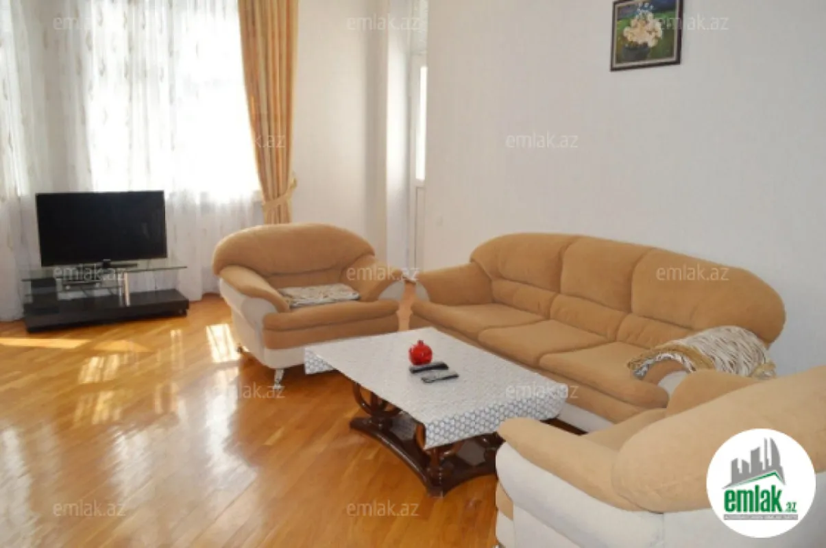 Satılır 2 otaqlı yeni tikili 109 m²