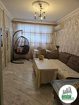 Satılır 3 otaqlı köhnə tikili 75 m²