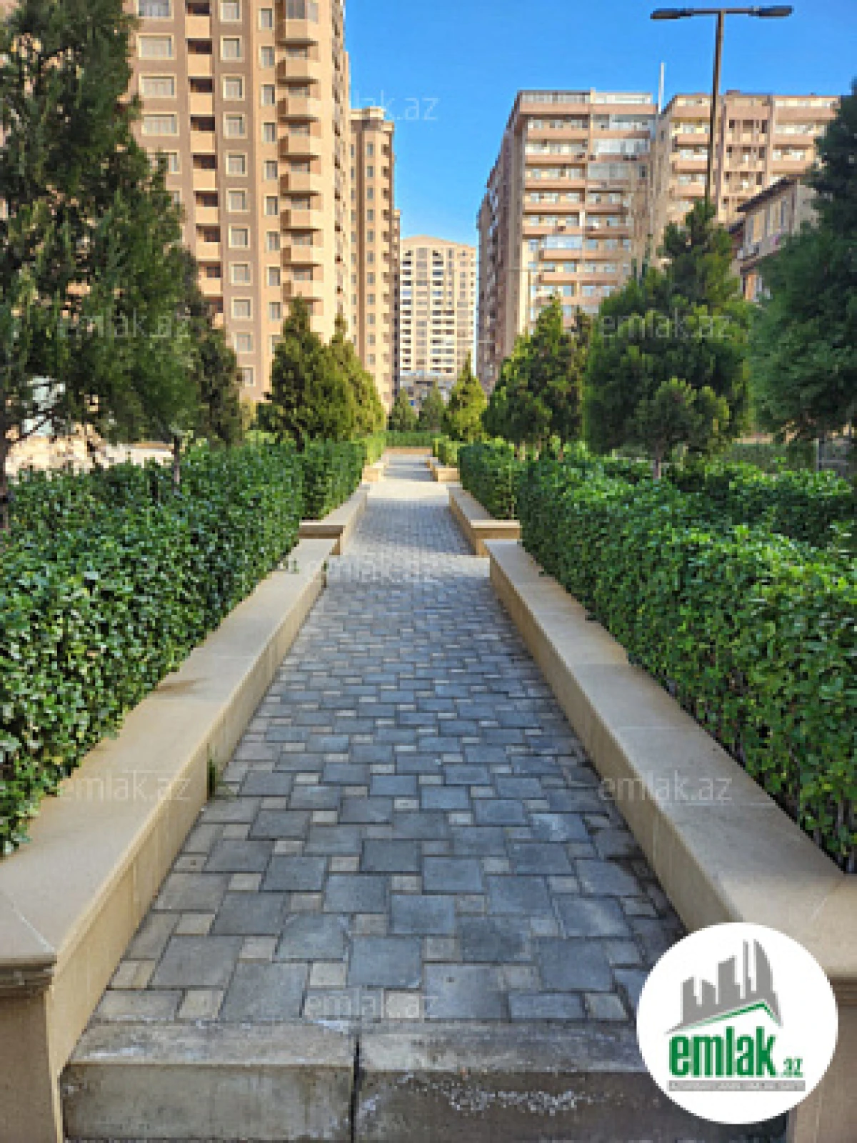 Satılır 2 otaqlı yeni tikili 114 m²