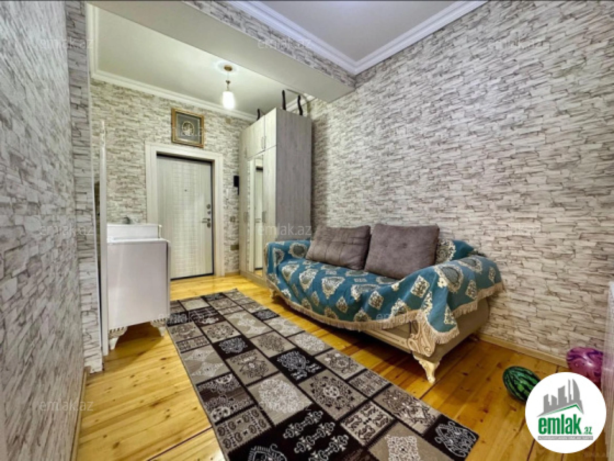 Satılır 3 otaqlı yeni tikili 105 m²