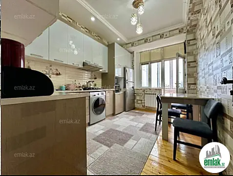 Satılır 3 otaqlı yeni tikili 105 m²