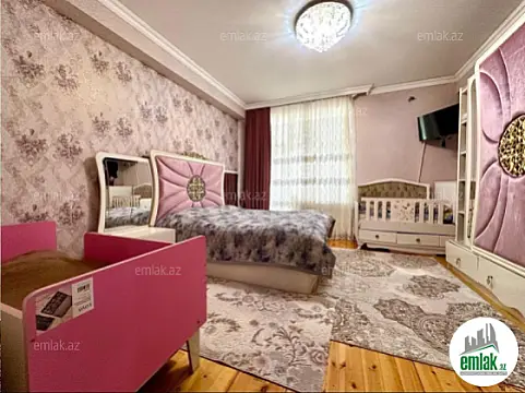 Satılır 3 otaqlı yeni tikili 105 m²