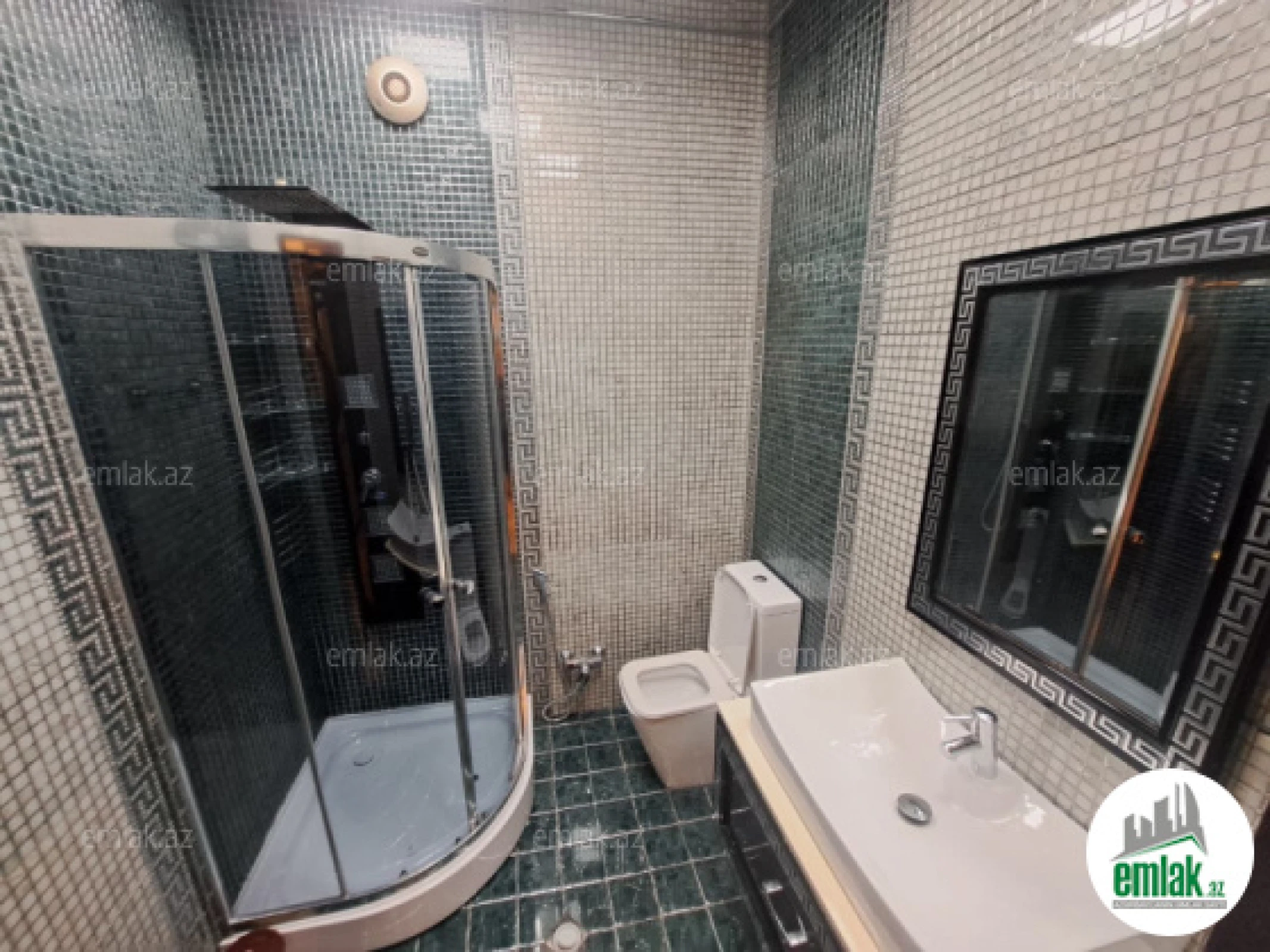 Satılır 3 otaqlı yeni tikili 202 m²