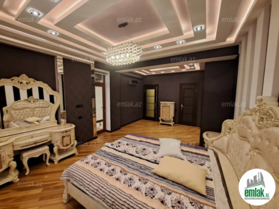 Satılır 3 otaqlı yeni tikili 202 m²