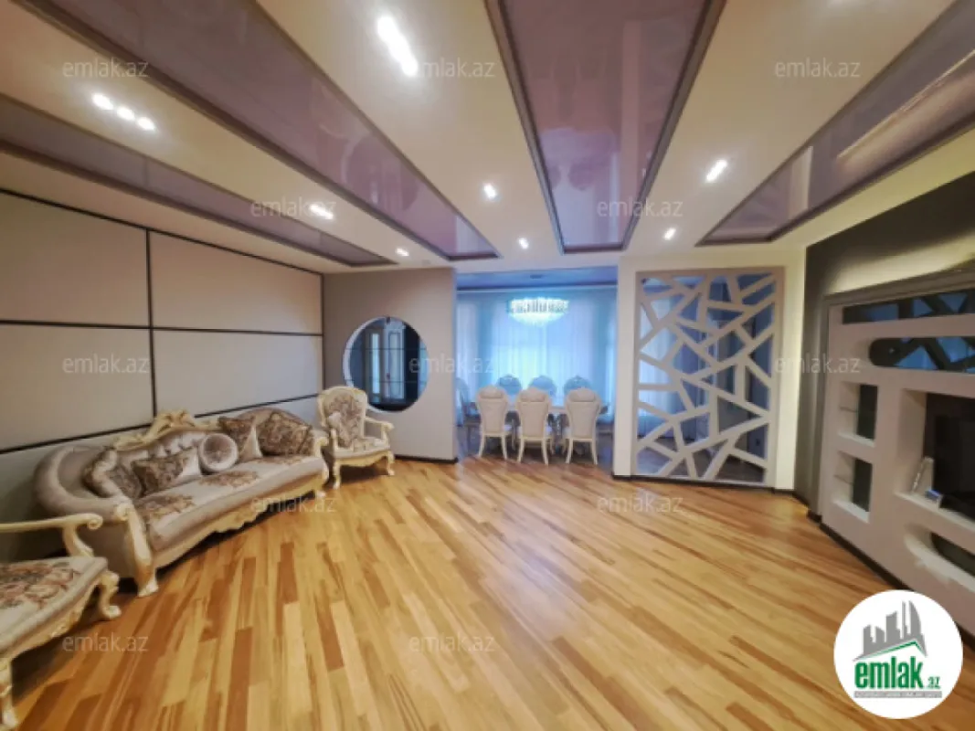 Satılır 3 otaqlı yeni tikili 202 m²