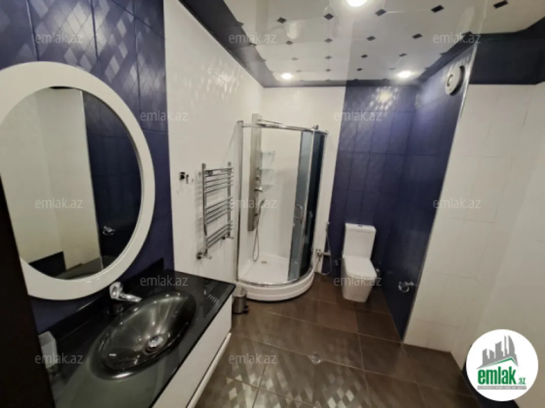 Satılır 3 otaqlı yeni tikili 202 m²