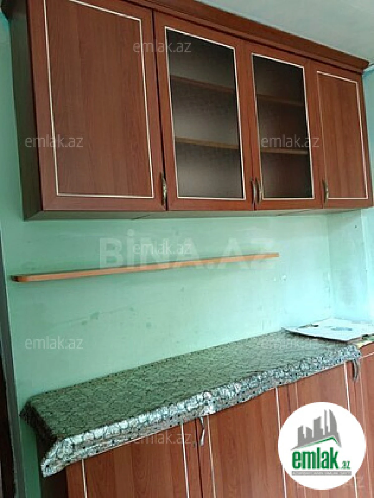 Satılır 3 otaqlı köhnə tikili 50 m²