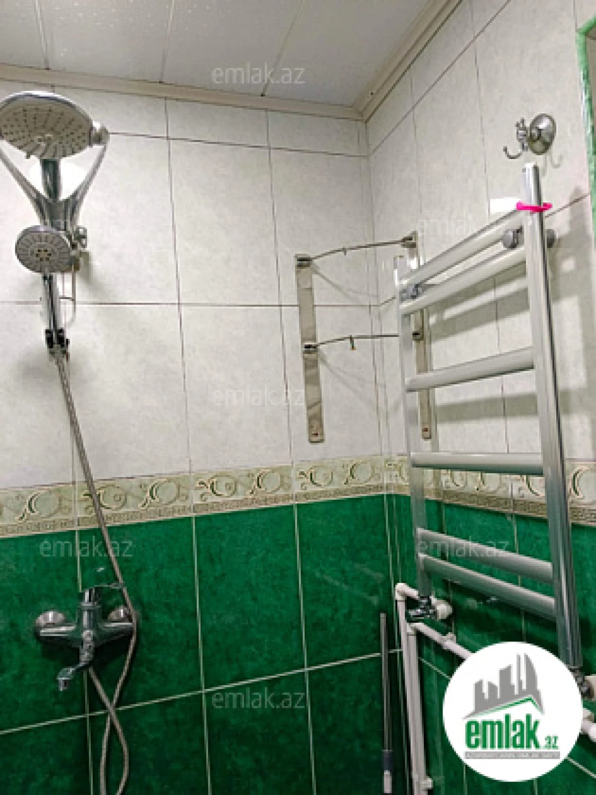 Satılır 3 otaqlı köhnə tikili 50 m²
