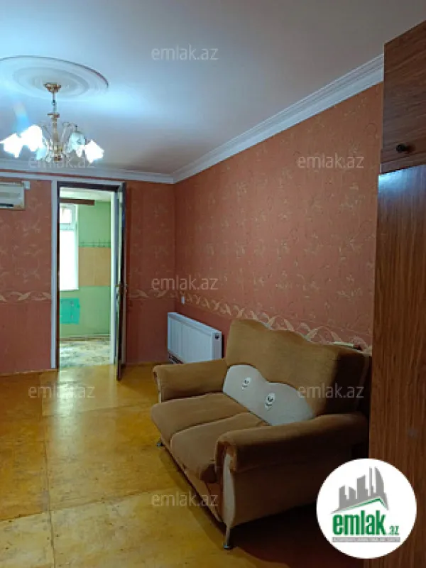 Satılır 3 otaqlı köhnə tikili 50 m²