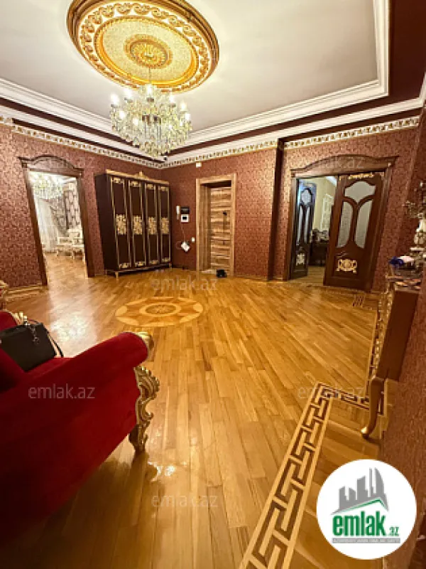 Satılır 4 otaqlı yeni tikili 250 m²