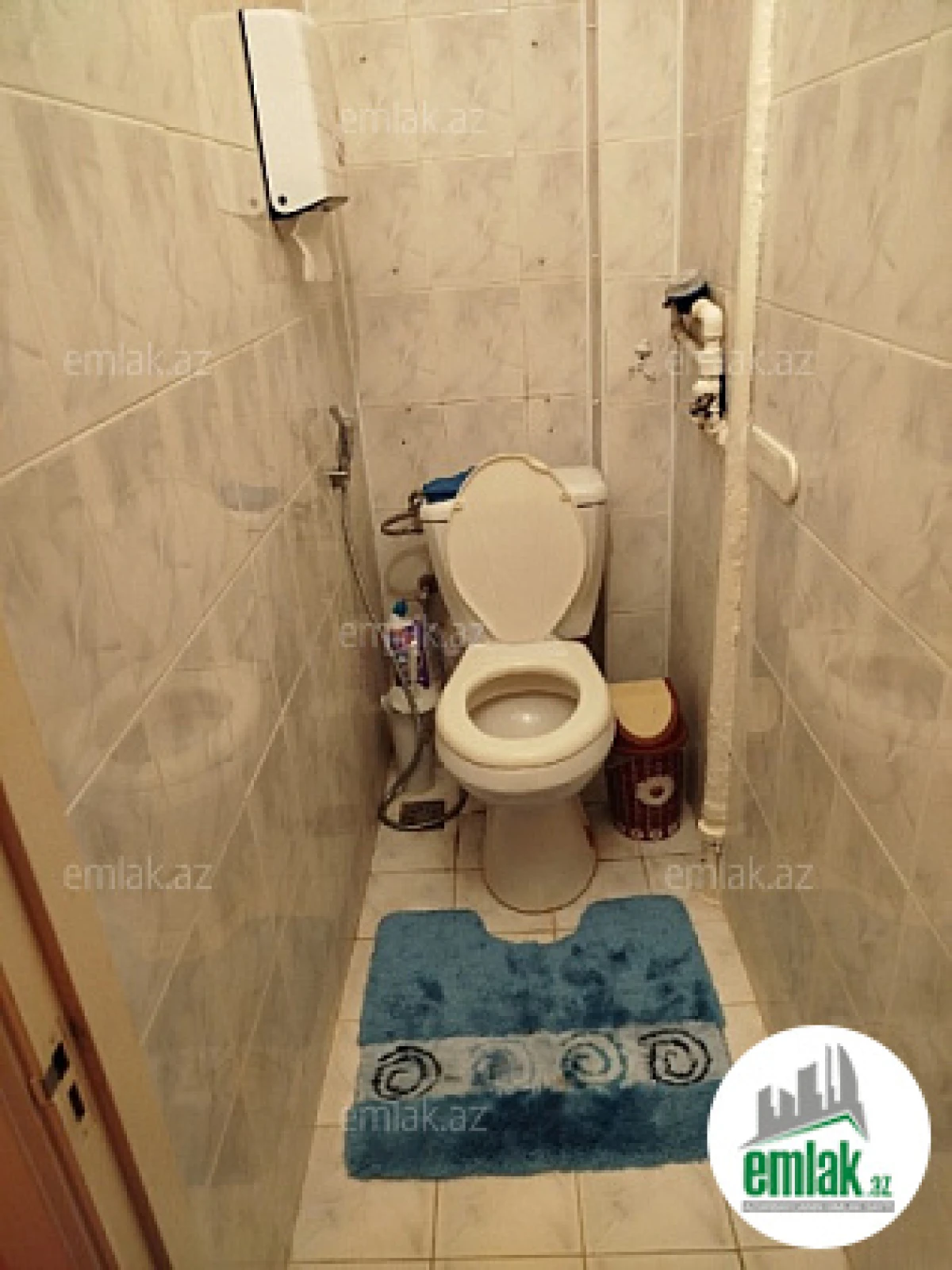 Satılır 2 otaqlı köhnə tikili 65 m²