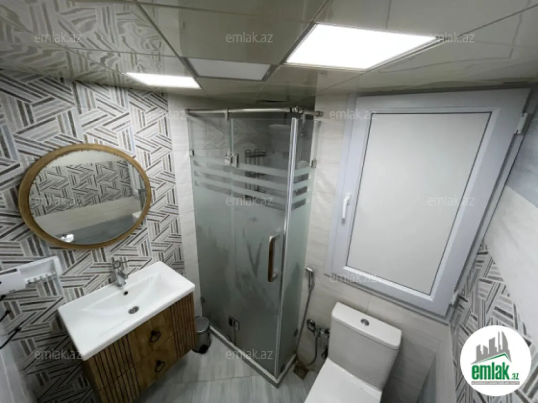 Satılır 2 otaqlı köhnə tikili 60 m²