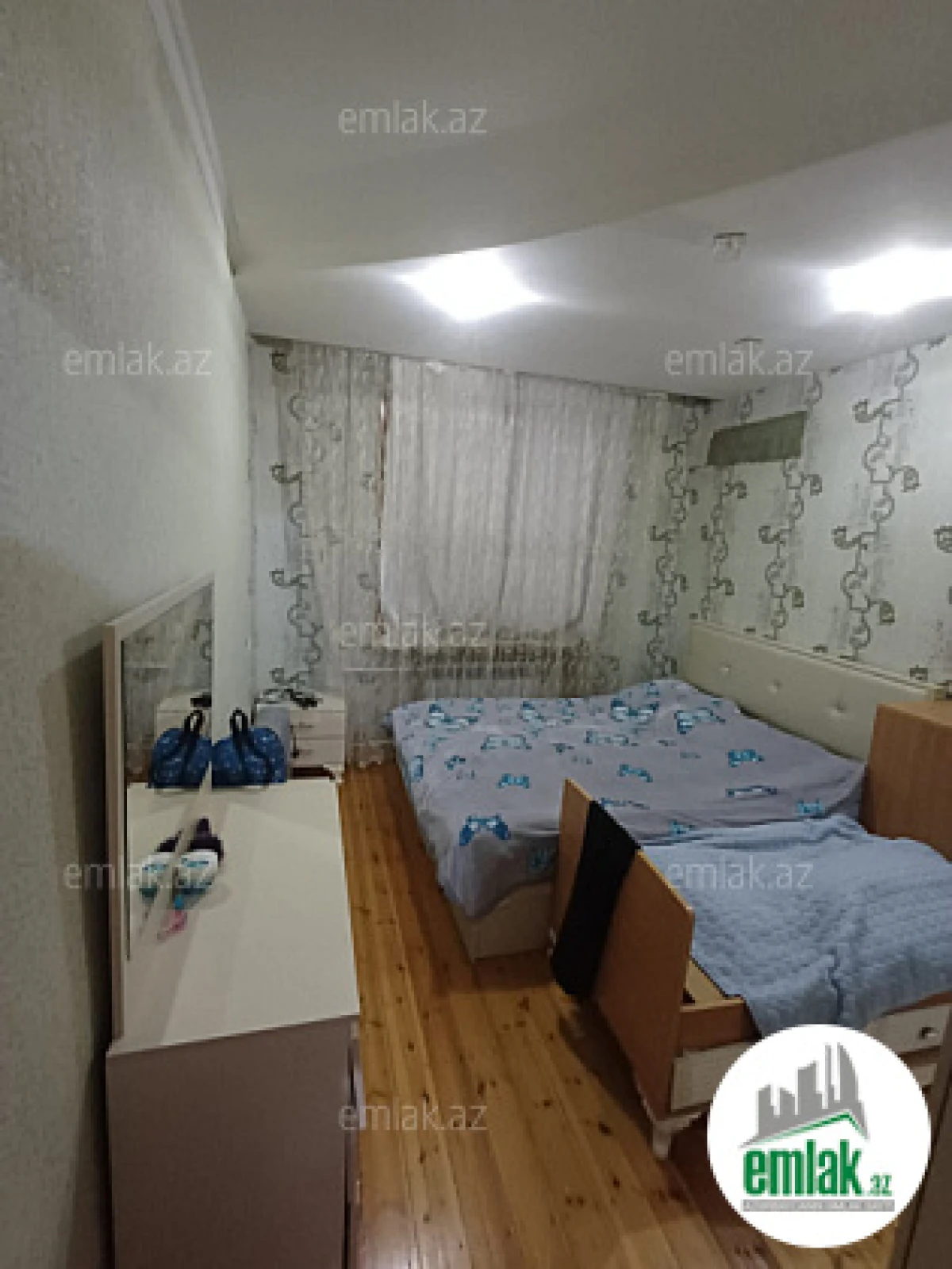 Satılır 3 otaqlı köhnə tikili 85 m²